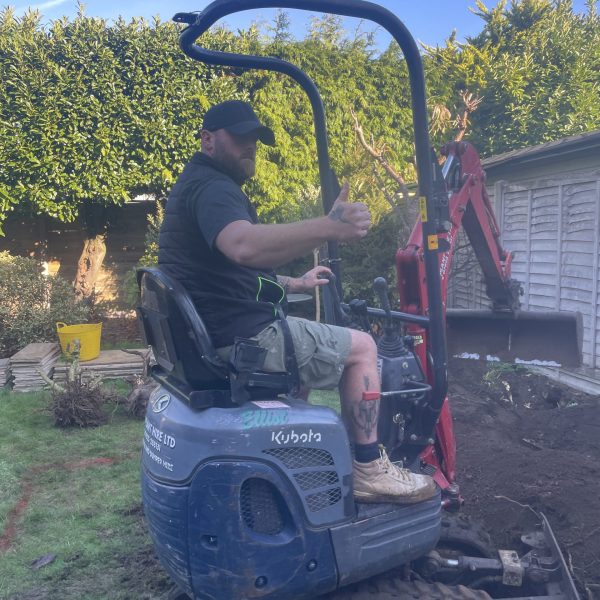 Driveway and patio groundworks excavation in Eastleigh, Fair Oak and Boyatt Wood, Hampshire